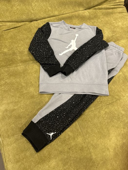 Продам кастюм Jordan, оригинал, детский