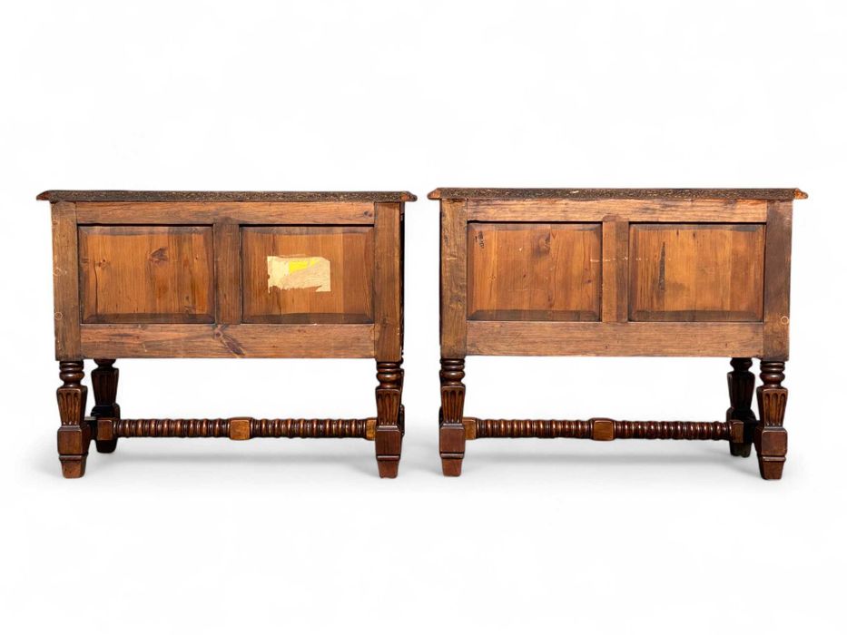 2 rzeźbione komody szafki konsole, orzech, KOMPLET