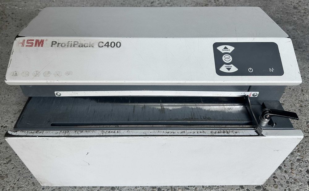 Nacinarka Maszyna do Cięcia Kartonów Tektury Produkcja Wypełniacza