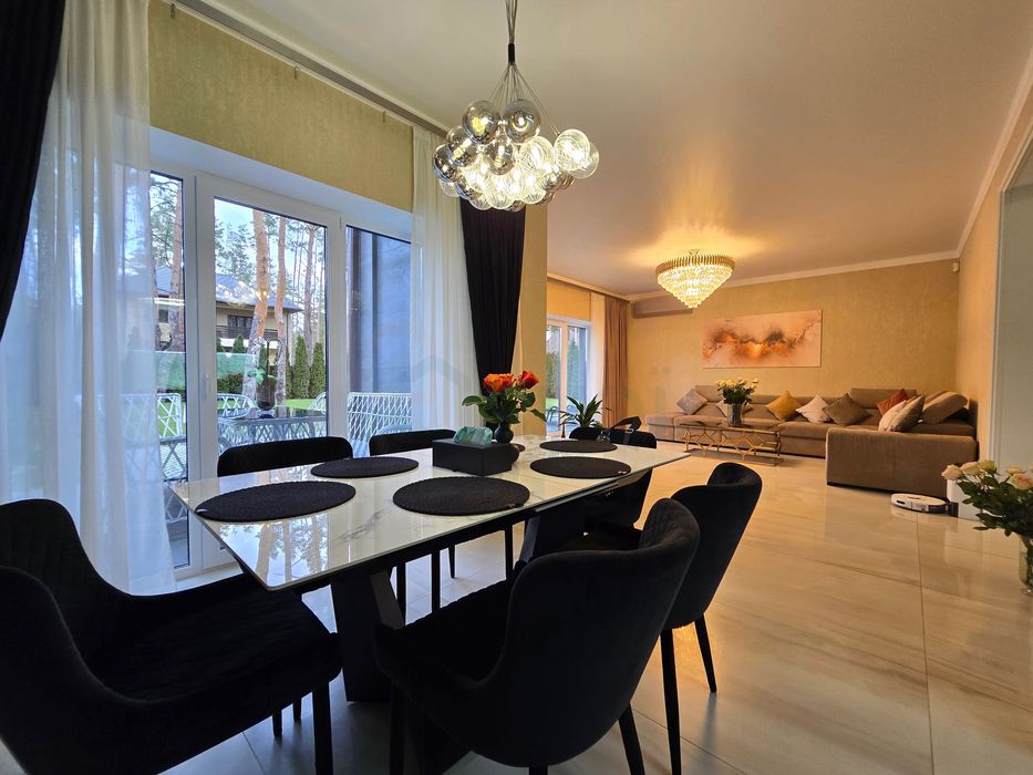 Унікальний приватний будинок з ремонтом в Лісовій Бучі. Без комісії!