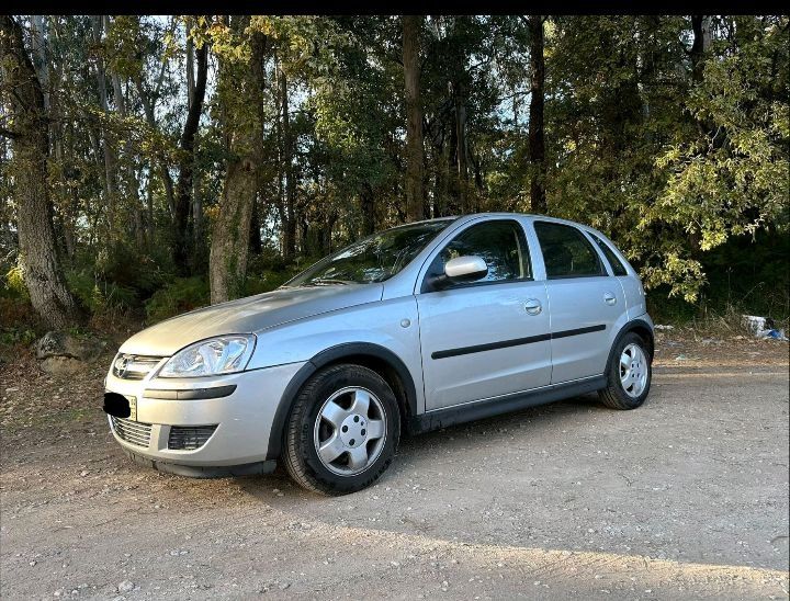 Troco ou vendo corsa