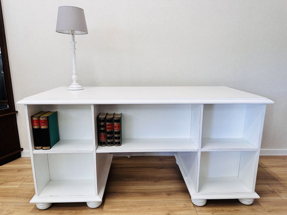 Odrestsurowane, białe biurko dębowe z biblioteczką :)