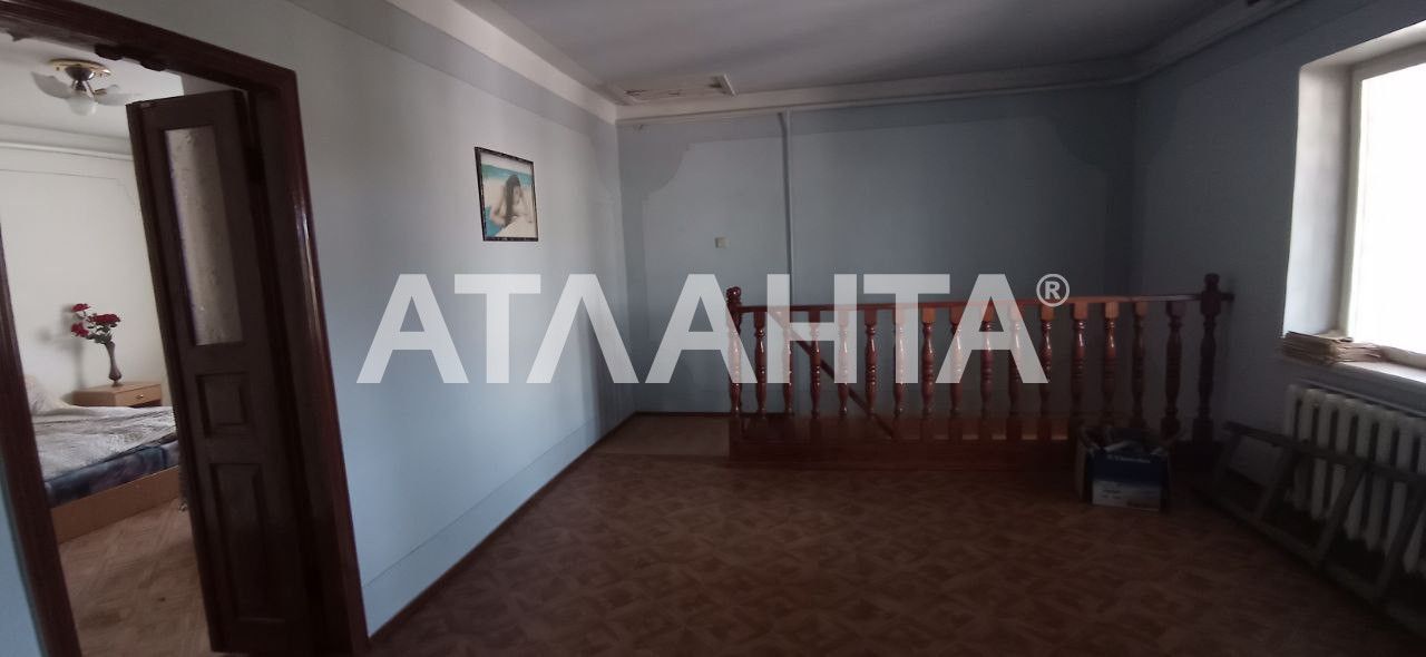 Добротный дом в Нати!