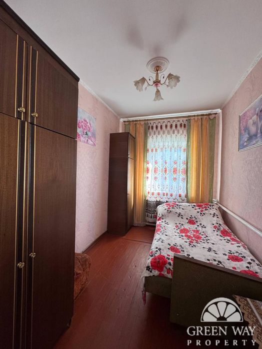 4к.-62м2-м.Бориспіль-Вул.Космонавтів-57000$