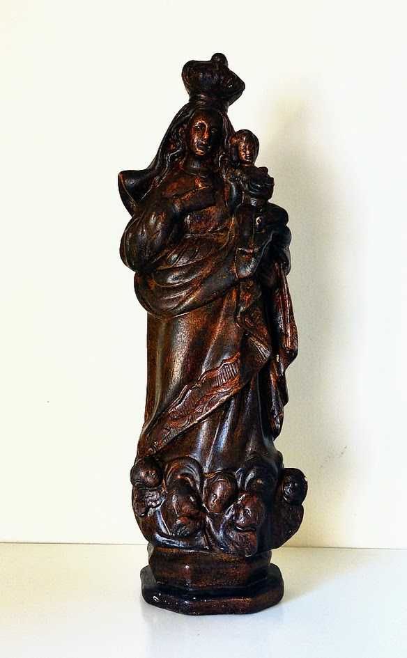 Estatueta de Nossa Senhora