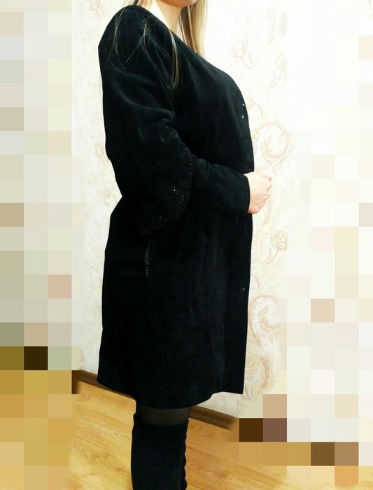 Стильный замшевый плащ Visconti