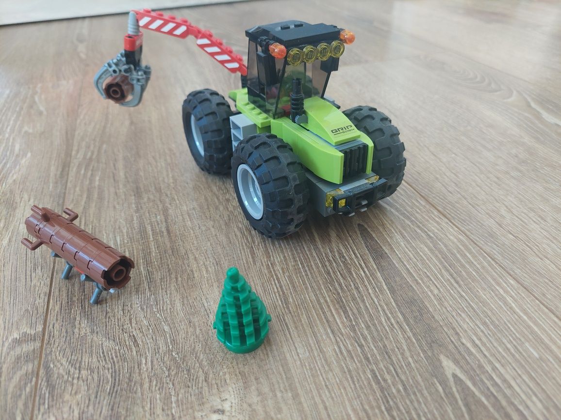 Traktor leśny lego