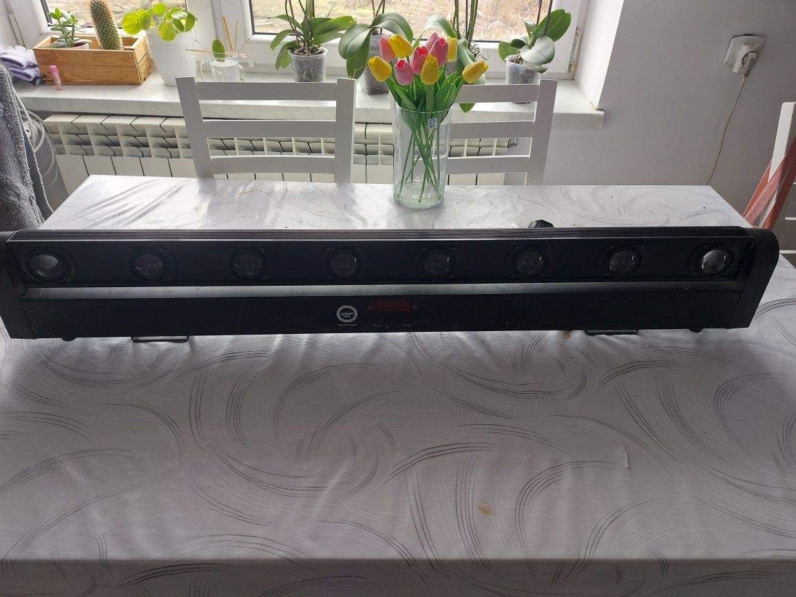 Listwy  belki Showtec  led light bar RGB 8