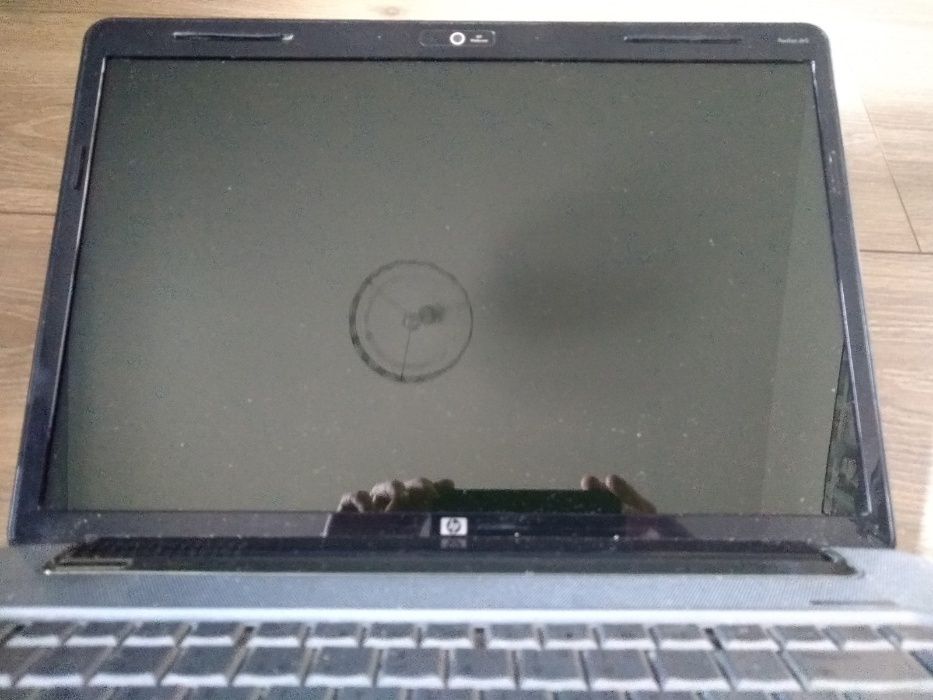 HP Pavilion dv5-1030ew - uszkodzony