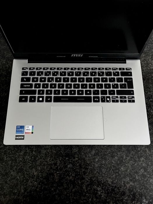 Portátil MSI Como Novo