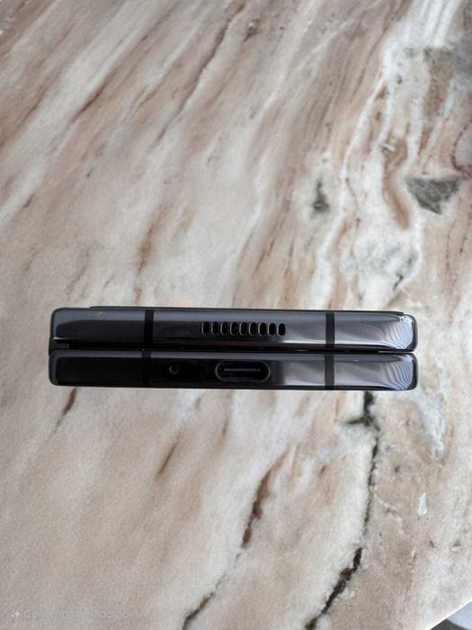 Samsung Galaxy Z Fold 5 (512 GB) + Galaxy Watch 6 Classic