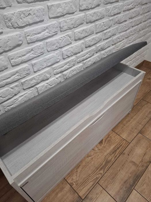 Siedzisko/ szafka do przedpokoju