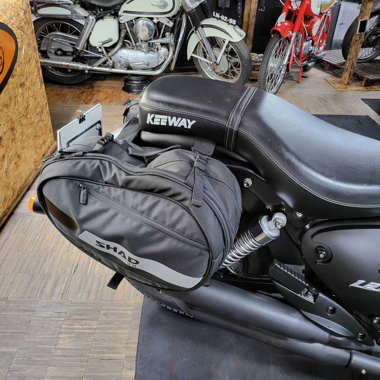 Keeway Superlight 125