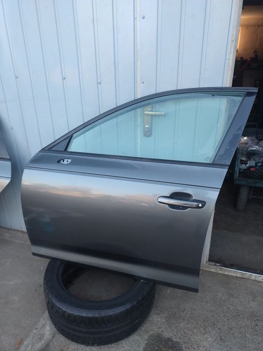 Drzwi Audi A4 B9 kolor LZ7S