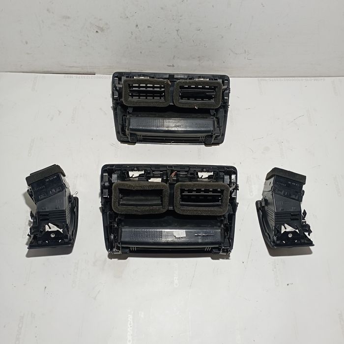 Воздуховод дефлектор в торпеду Skoda Octavia A5 (04-13) Октавія А5