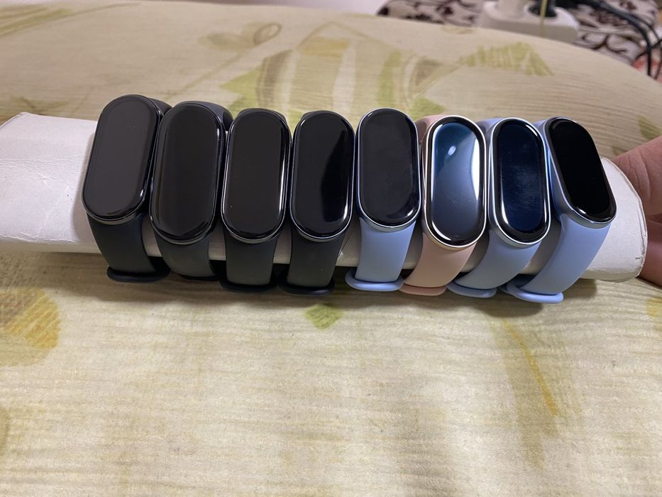 Фітнес-браслет Xiaomi Band 9 (чорні, блакитні, рожеві)