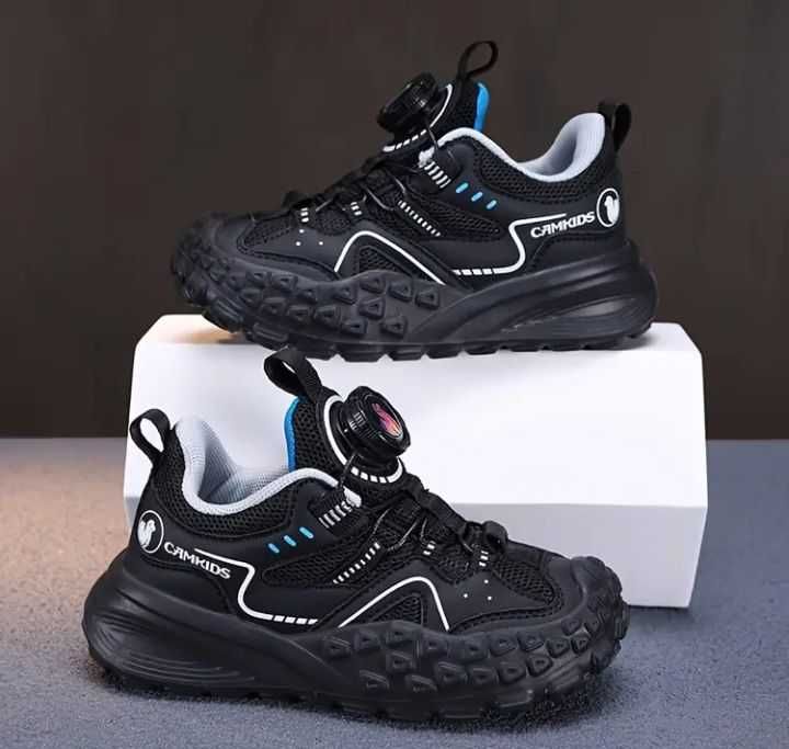 Chłopięce buty sportowe r. 39