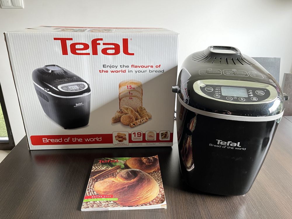 Wypiekacz do chleba TEFAL BREAD OF THE WORLD PF611838