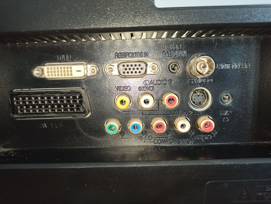 Monitor z funkcją tv LG 22"