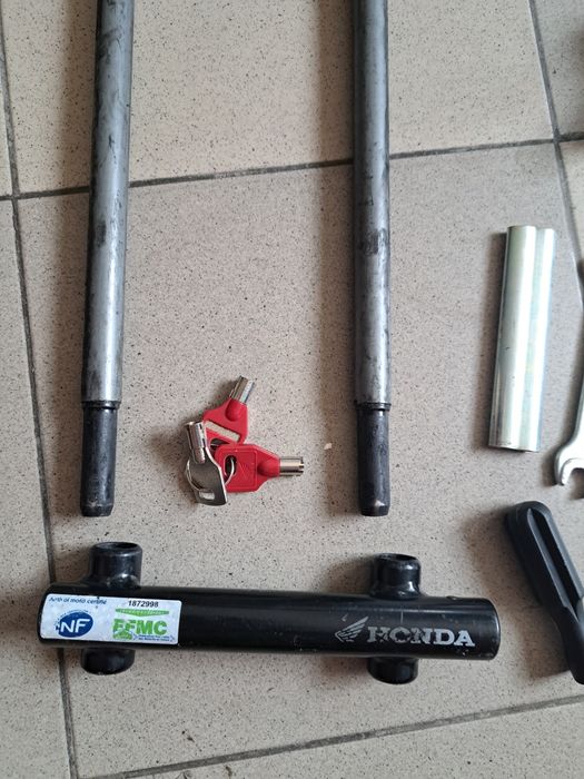 U lock zabezpieczenie Honda , Varadero
