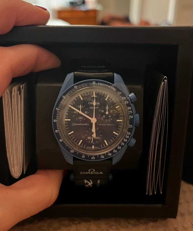Omega x Swatch Neptune SO33N100 Głęboki Błękit