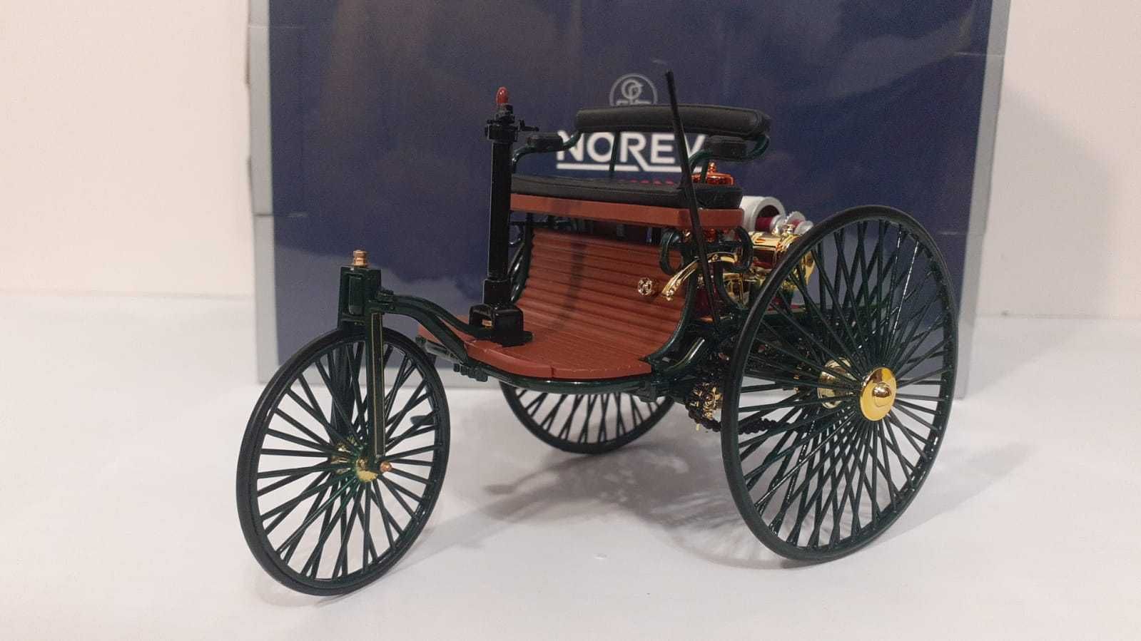 1/18 Mercedes-Benz Patent Motorwagen built in 1886 - Norev HQ
