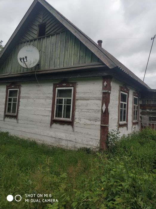 Будинок в селі Держанівка