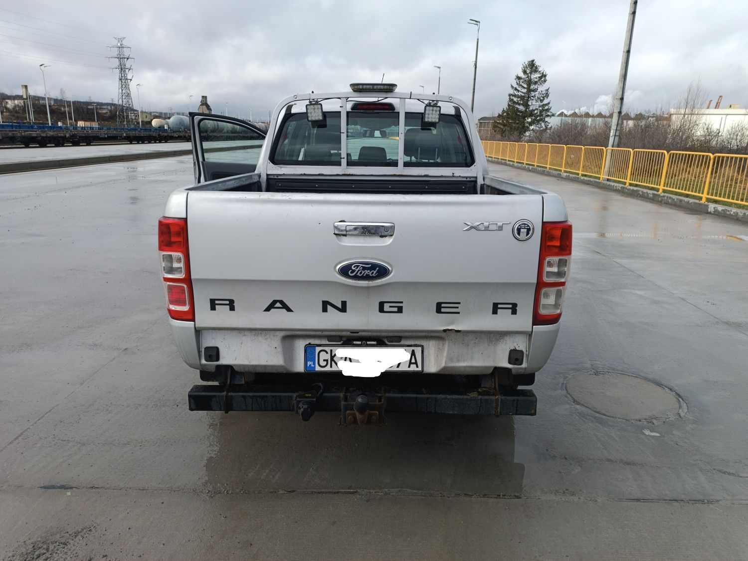 Ford Renger 2.2 diesel Automat