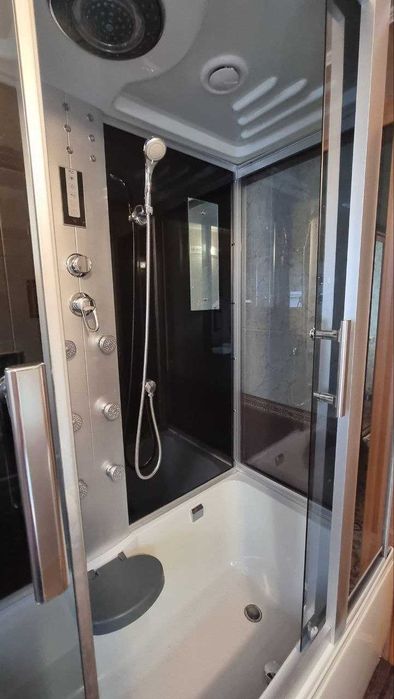 Гідромасажний бокс (Ванна) з електронікою