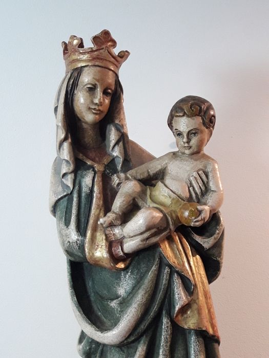 Stara figurka drewniana !