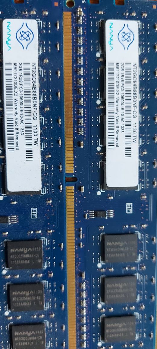 Продам оперативну пам'ять ddr3 2gb
2 планки по 4 Гб.
Пару років просто