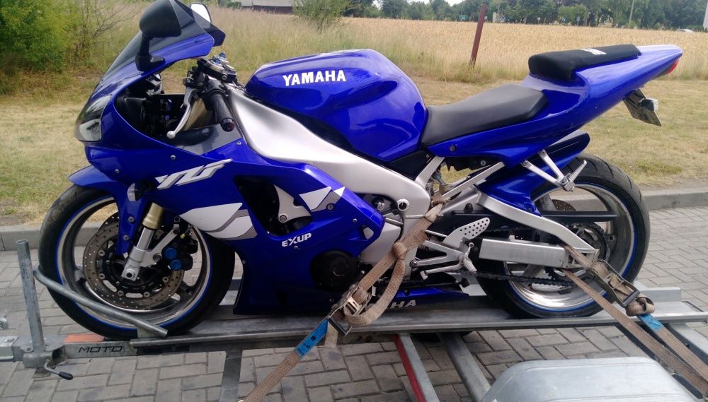 Yamaha YZF R1 01r. 98-02 Plastiki owiewki komplet zbiornik czasza lagi