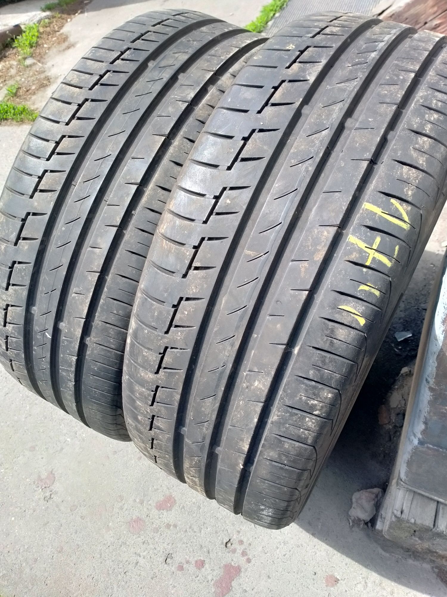 225/50/17 Continental Континенталь 2шт Літо шини б/у