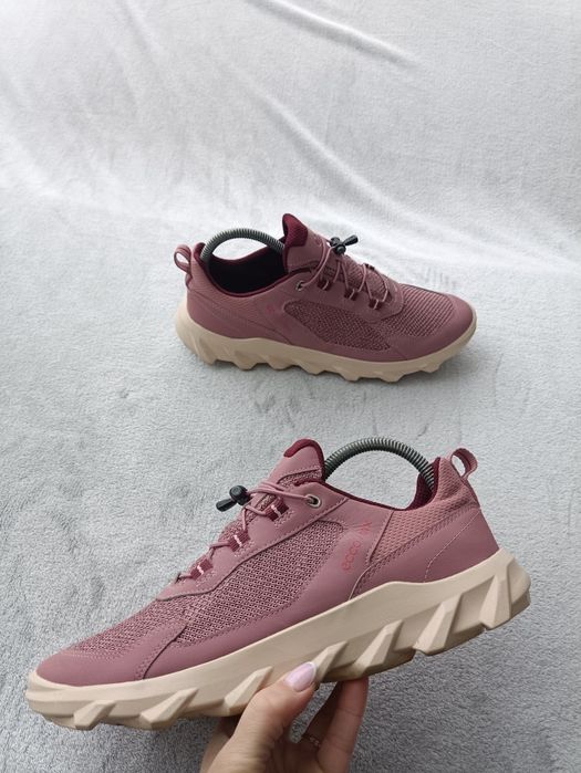 Женские кроссовки Ecco,4/41.5-42