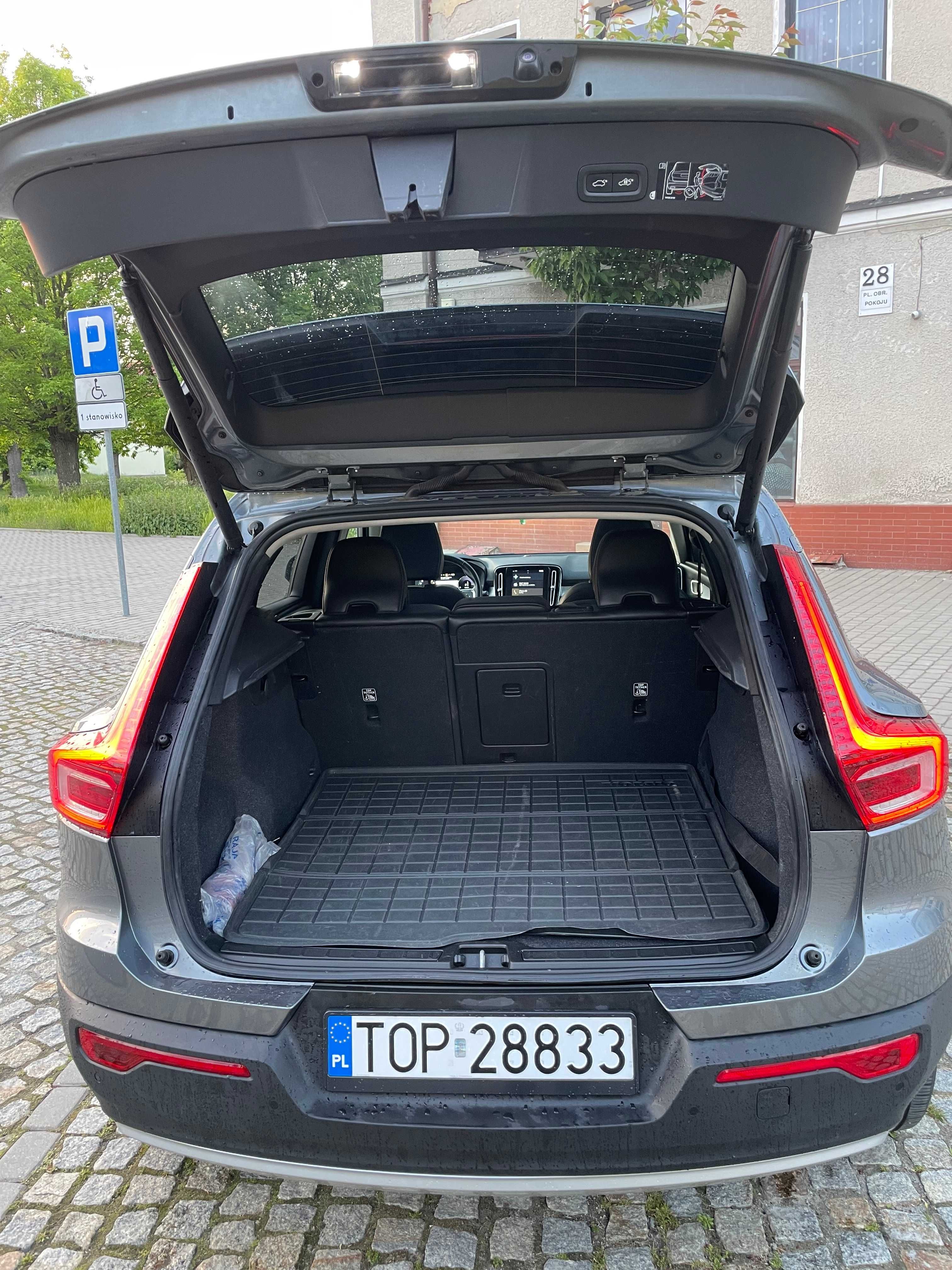 VOLVO XC40 T5 2019 2.0 B Sprzedam super stan