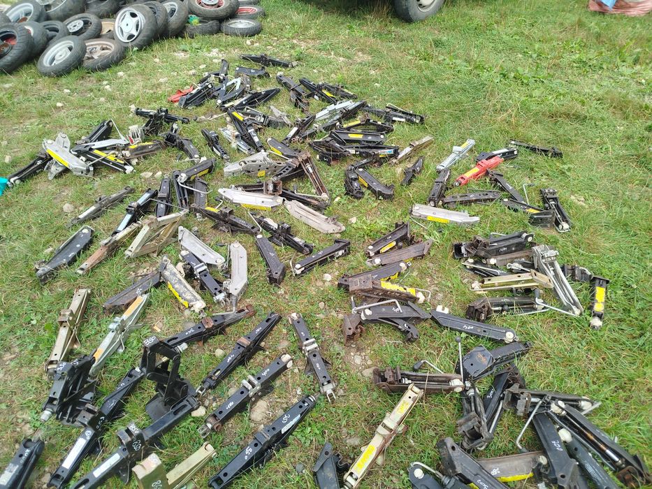 Домкрати оптом до авто