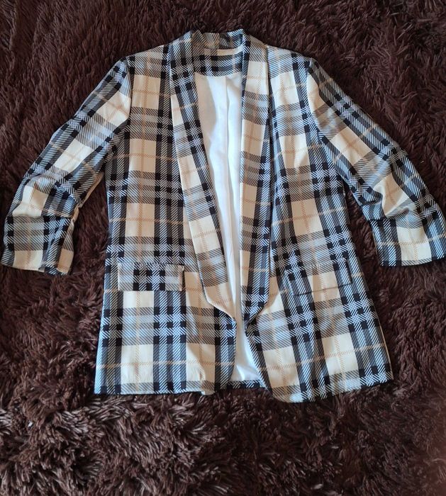 Marynarka w kratkę. R.42