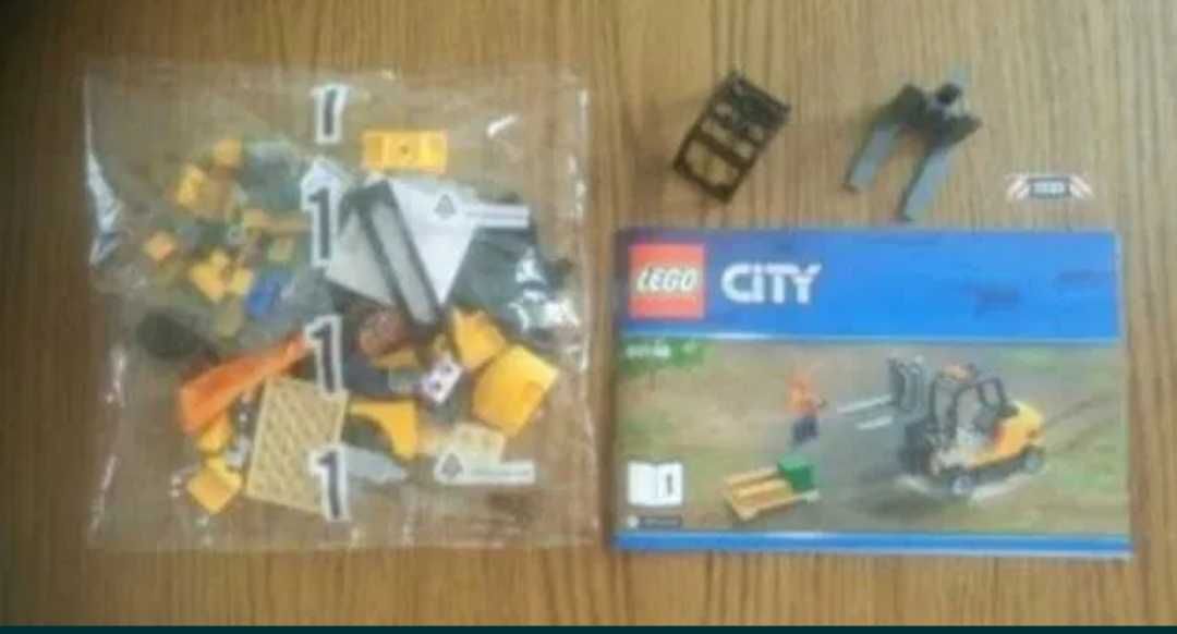 LEGO 60198 wózek widłowy