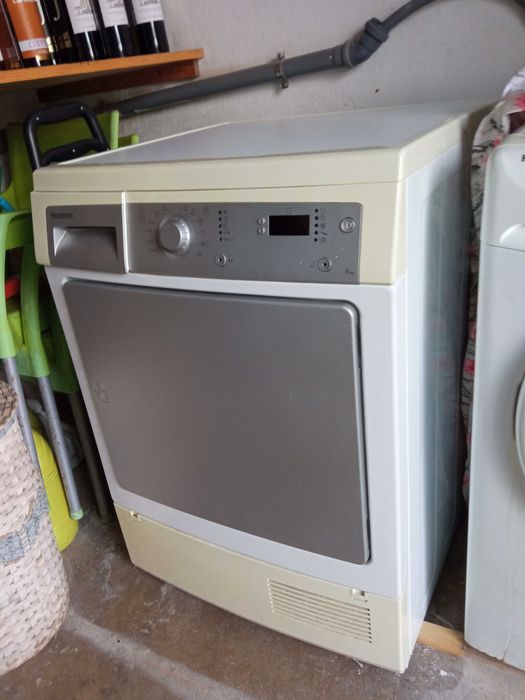 Dois equipamentos novos e outro para peças