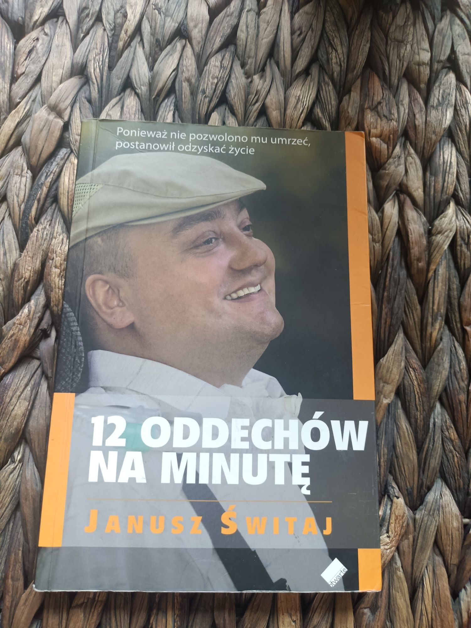 12 oddechów na minutę - biograficzna książka