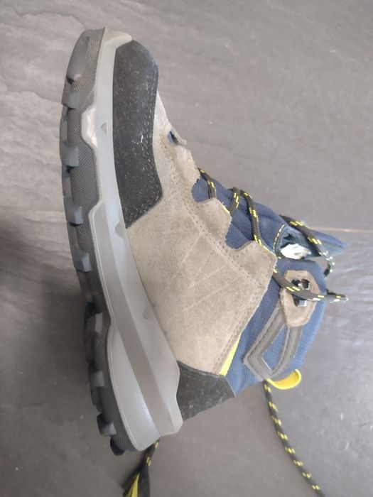 Wodoodporne buty turystyczne Quechua Decathlon, rozmiar 32