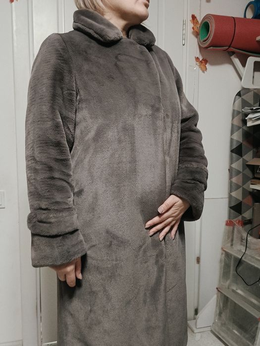 Красива шуба з екохутра