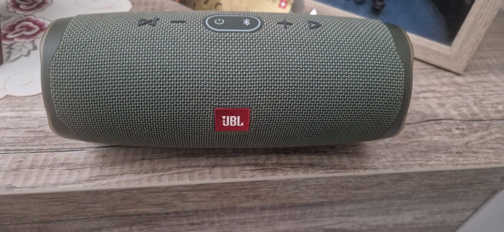 Coluna JBL Charge 4