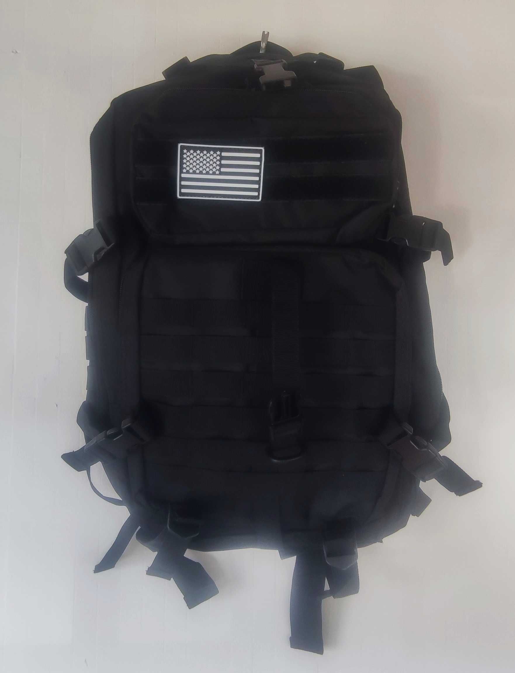 Mochila táctica militar estilo Miltec - 50 Litros - Preta