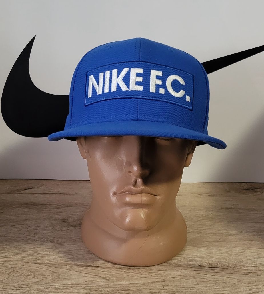 Кепка /бейсболка Nike F.C. True Future Era