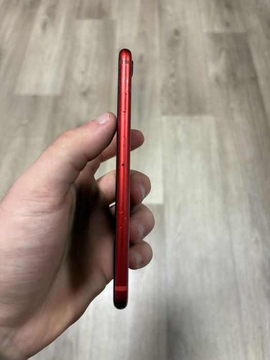 IPhone 8. 64gb/91 akb
