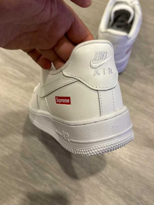 Buty meskie Mokasyny Nike_Air_Force_1_LowSupreme_White r.36