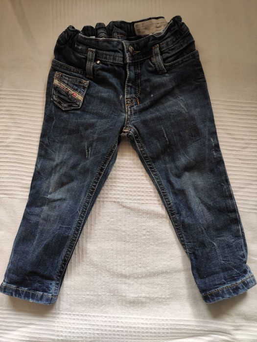 Jeansy Diesel rozmiar 86
