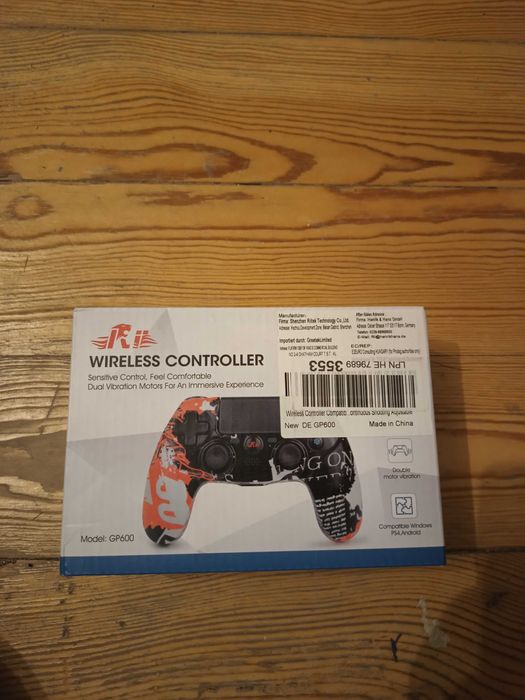 Pad PlayStation 4 z podświetleniem