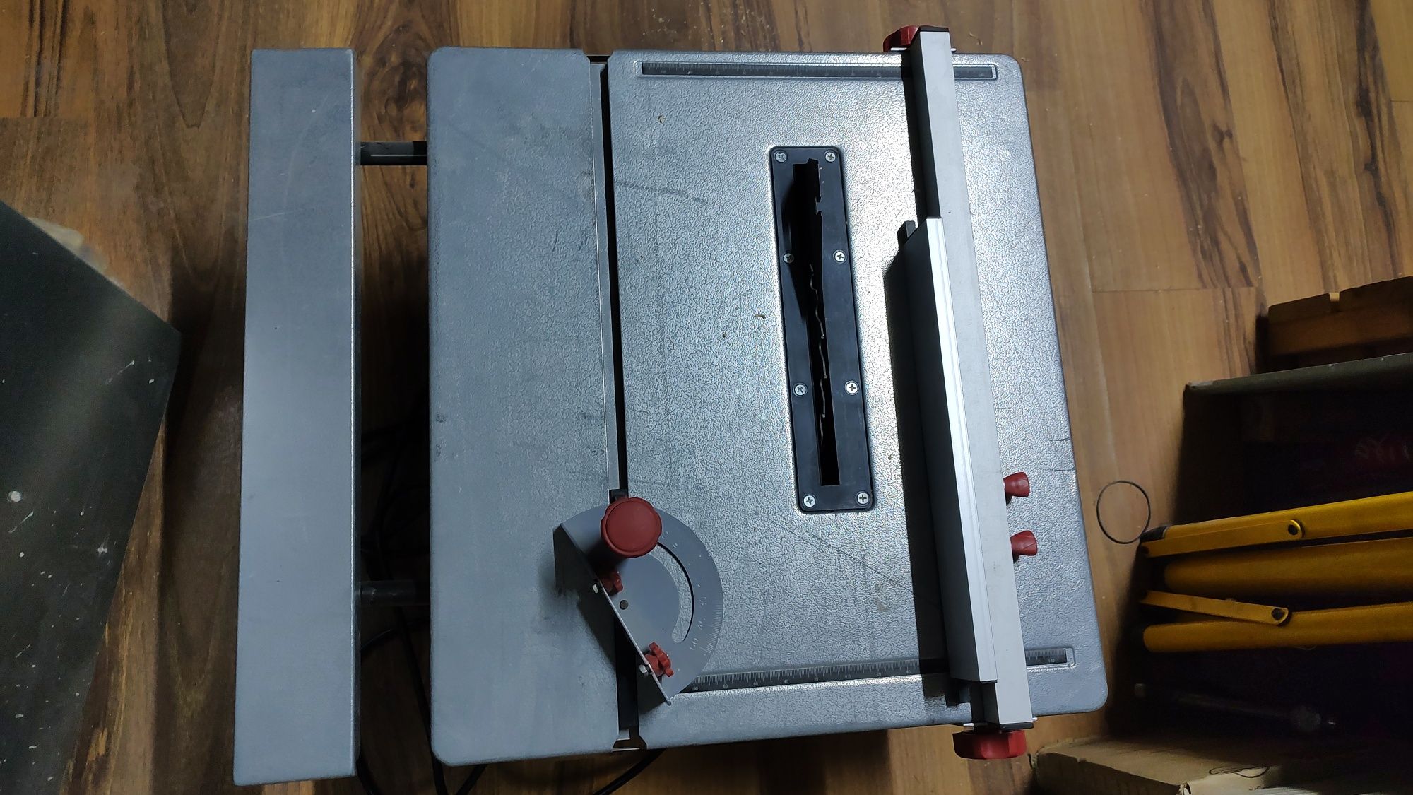 Pilarka stołowa Parkside PTMS210 A1
